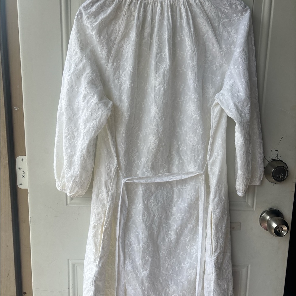 GAP White Embroidered V-Neck Midi Dress - Picture 5 of 7